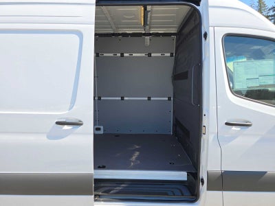 2026 Mercedes-Benz Sprinter 2500 Standard Roof I4 Diesel 144 RWD