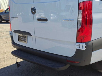 2026 Mercedes-Benz Sprinter 2500 Standard Roof I4 Diesel 144 RWD