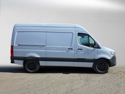 2026 Mercedes-Benz Sprinter 2500 Standard Roof I4 Diesel 144 RWD