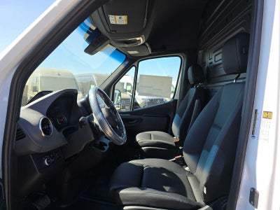 2026 Mercedes-Benz Sprinter 2500 Standard Roof I4 Diesel 144 RWD