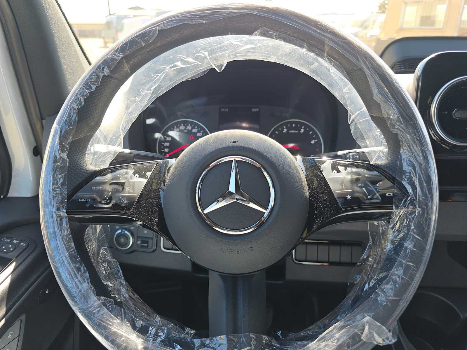 2026 Mercedes-Benz Sprinter 2500 Standard Roof I4 Diesel 144 RWD