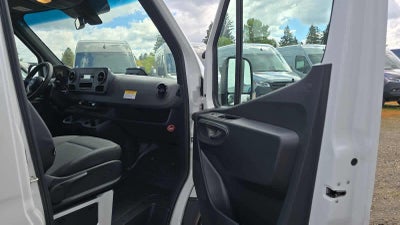 2025 Mercedes-Benz Sprinter Cargo Van 2500 Standard Roof I4 Diesel 144 RWD