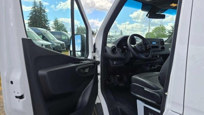 2025 Mercedes-Benz Sprinter Cargo Van 2500 Standard Roof I4 Diesel 144 RWD