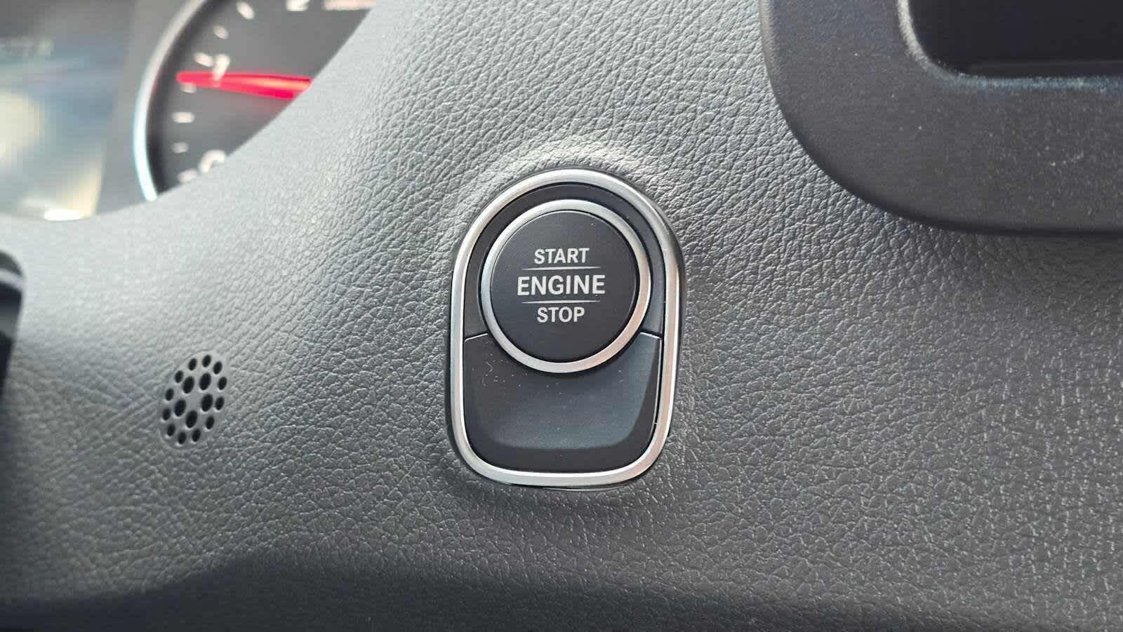 2025 Mercedes-Benz Sprinter Cargo Van 2500 Standard Roof I4 Diesel 144 RWD