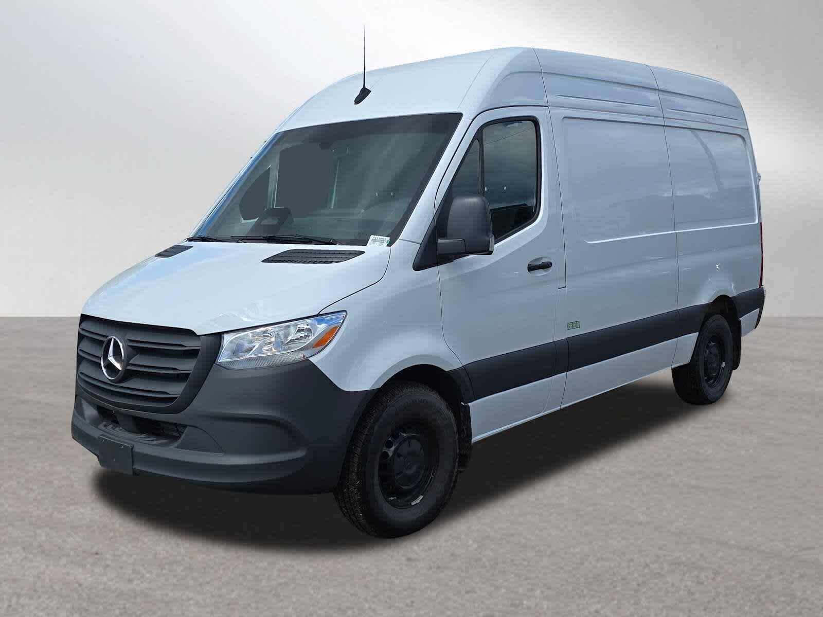 2025 Mercedes-Benz Sprinter Cargo Van 2500 Standard Roof I4 Diesel 144 RWD