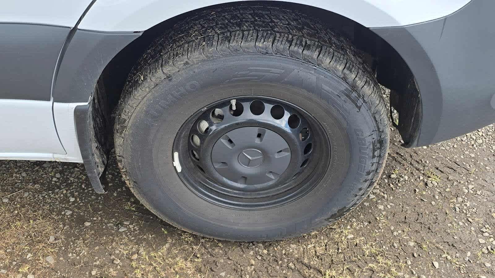 2025 Mercedes-Benz Sprinter Cargo Van 2500 Standard Roof I4 Diesel 144 RWD