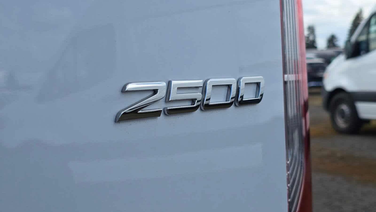 2025 Mercedes-Benz Sprinter Cargo Van 2500 Standard Roof I4 Diesel 144 RWD