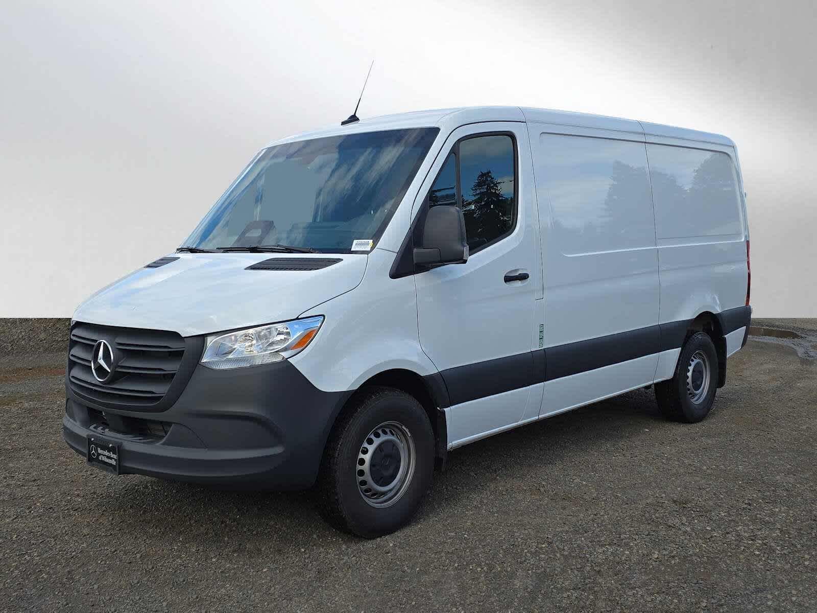 2025 Mercedes-Benz Sprinter Cargo Van 2500 Standard Roof I4 Diesel 144 RWD