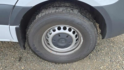 2025 Mercedes-Benz Sprinter Cargo Van 2500 Standard Roof I4 Diesel 144 RWD