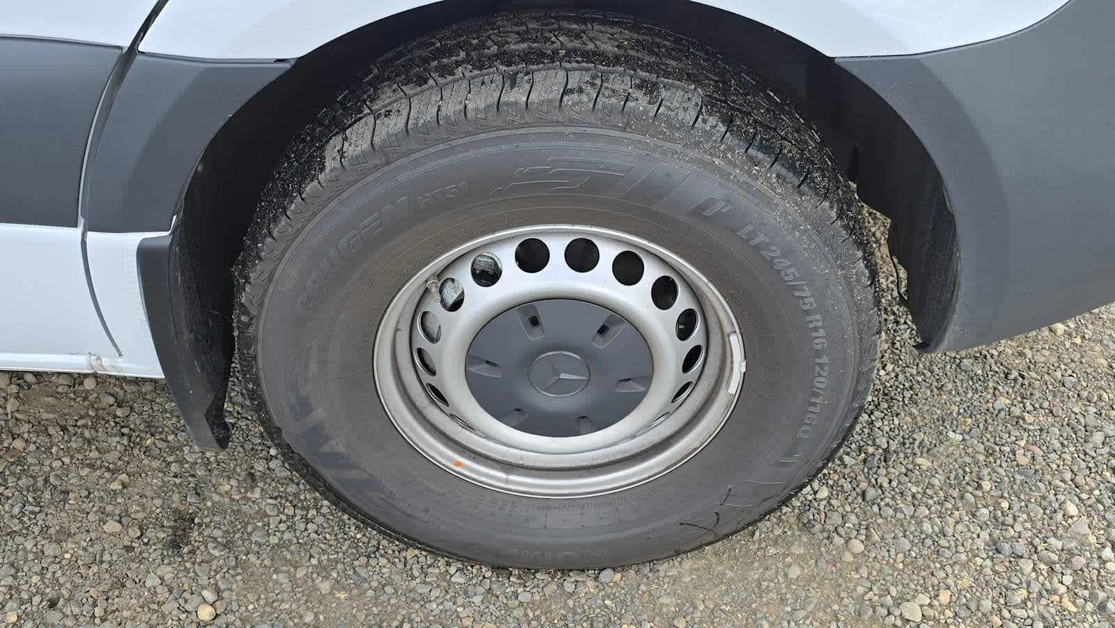 2025 Mercedes-Benz Sprinter Cargo Van 2500 Standard Roof I4 Diesel 144 RWD