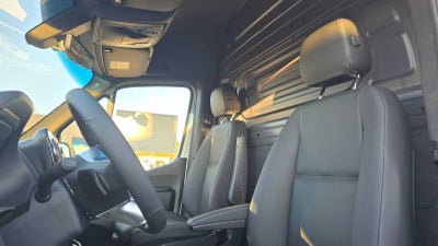 2026 Mercedes-Benz Sprinter 2500 Standard Roof I4 Diesel 144" RWD