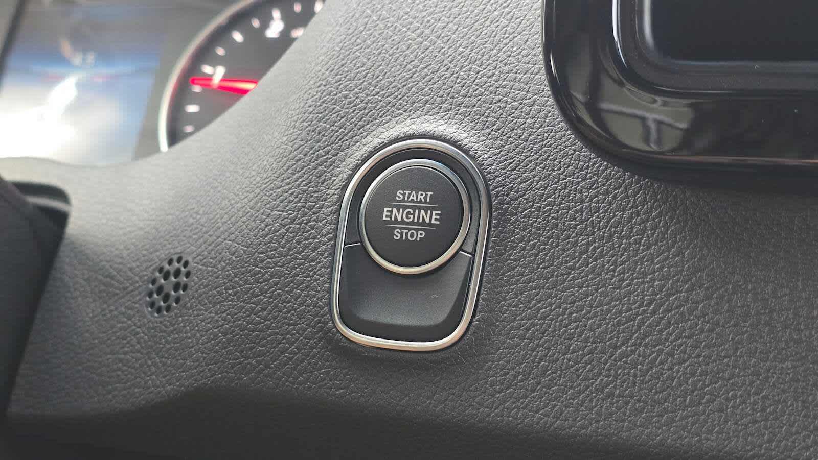 2026 Mercedes-Benz Sprinter 2500 Standard Roof I4 Diesel 144" RWD