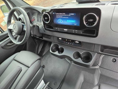 2026 Mercedes-Benz Sprinter 2500 Standard Roof I4 Diesel 144 RWD