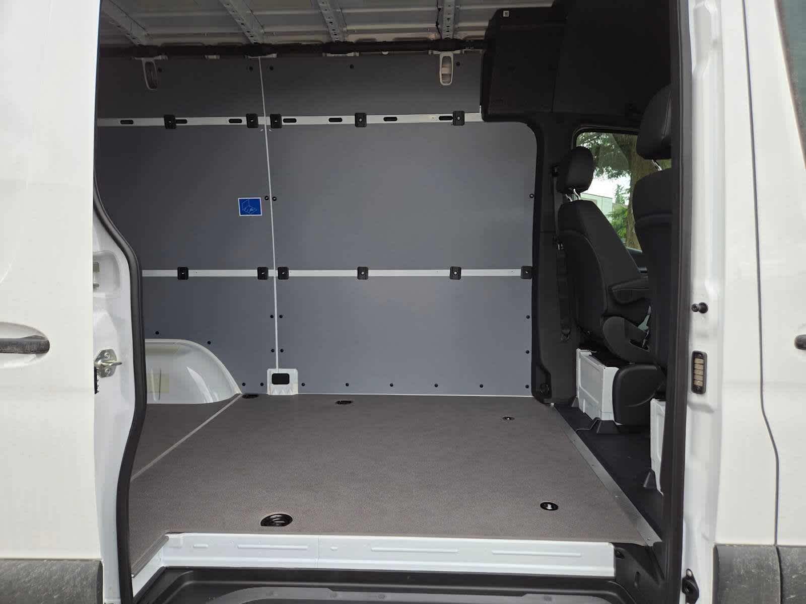 2026 Mercedes-Benz Sprinter 2500 Standard Roof I4 Diesel 144 RWD