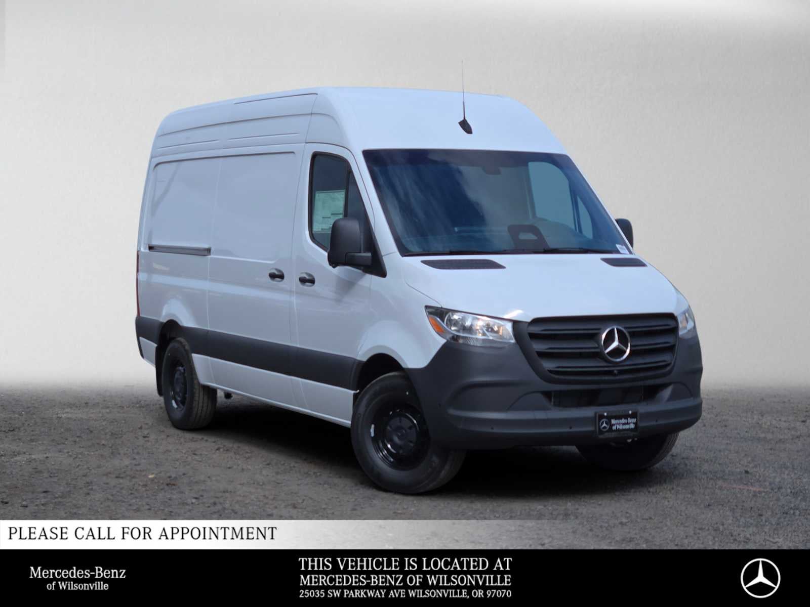 2026 Mercedes-Benz Sprinter Cargo 2500 Standard Roof I4 Diesel 144 RWD