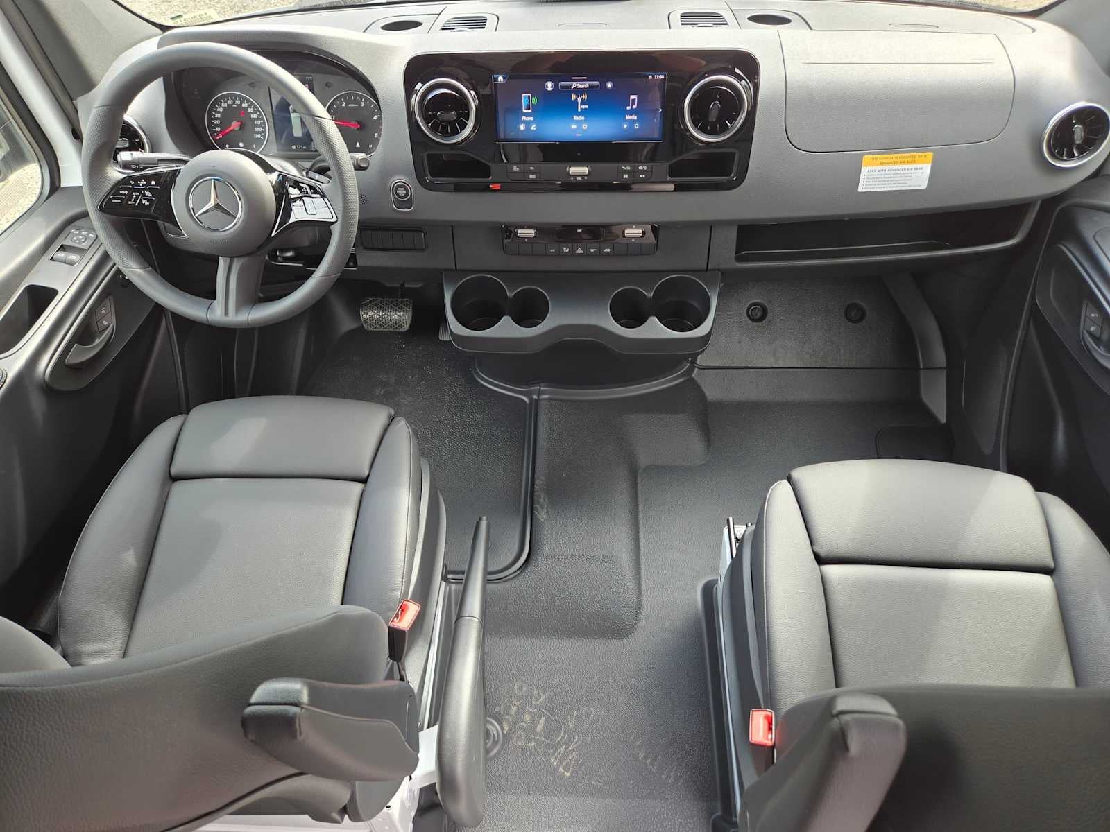 2026 Mercedes-Benz Sprinter Cargo 2500 Standard Roof I4 Diesel 144 RWD