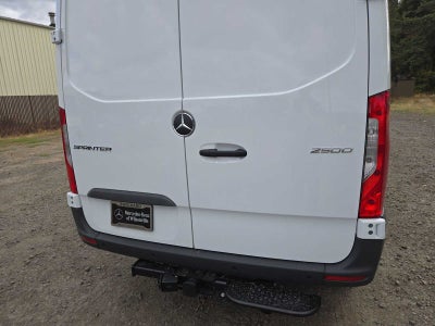 2026 Mercedes-Benz Sprinter Cargo 2500 Standard Roof I4 Diesel 144 RWD