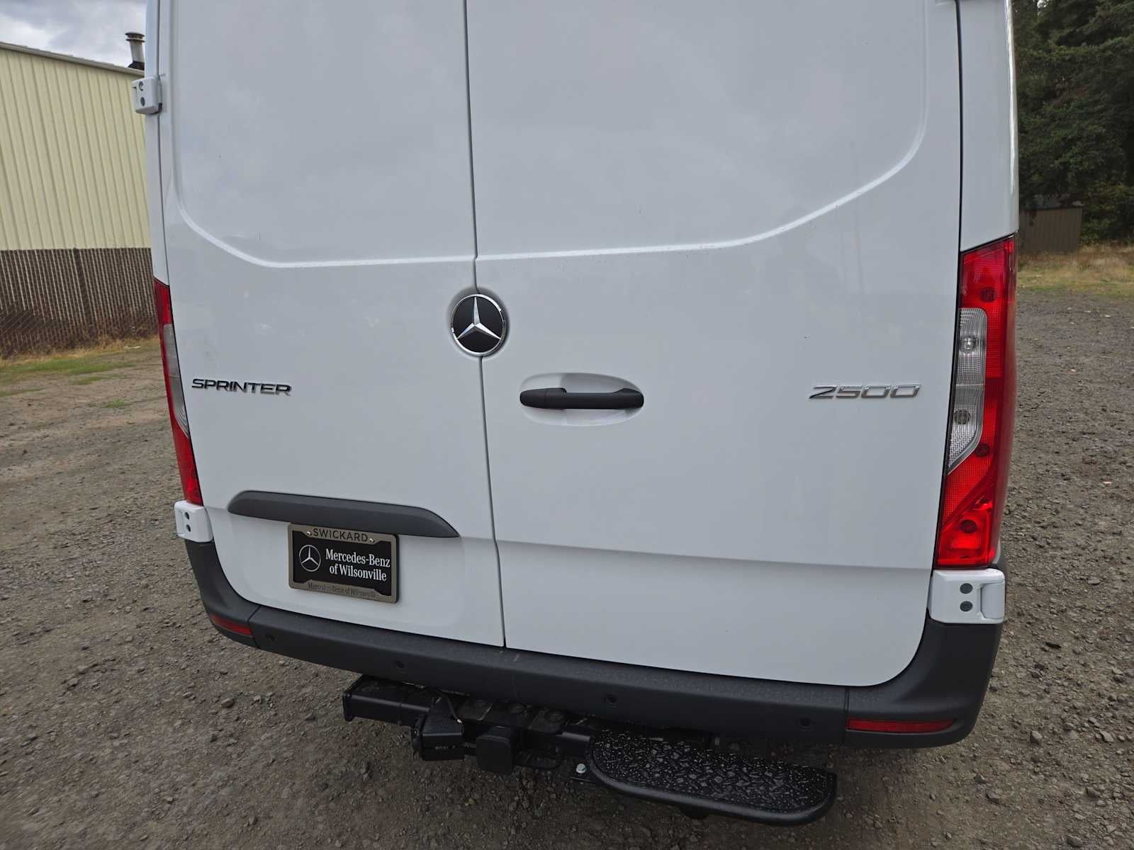 2026 Mercedes-Benz Sprinter Cargo 2500 Standard Roof I4 Diesel 144 RWD