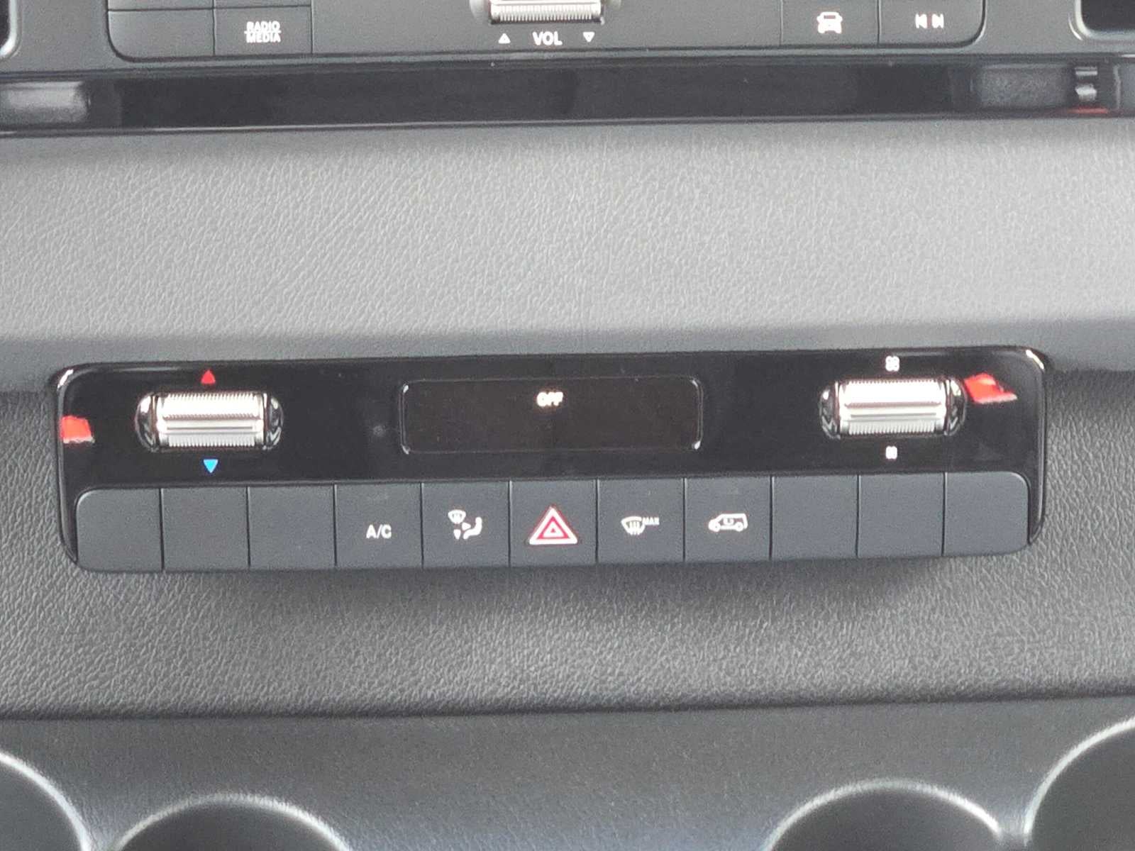 2026 Mercedes-Benz Sprinter Cargo 2500 Standard Roof I4 Diesel 144 RWD