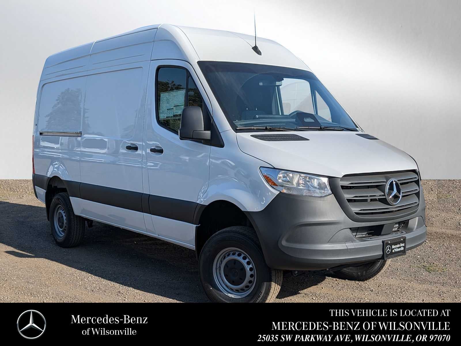 2026 Mercedes-Benz Sprinter 2500 Standard Roof I4 Diesel 144" RWD
