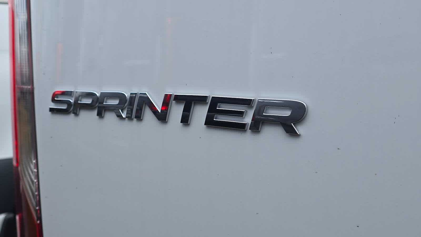 2026 Mercedes-Benz Sprinter 2500 Standard Roof I4 Diesel 144" RWD