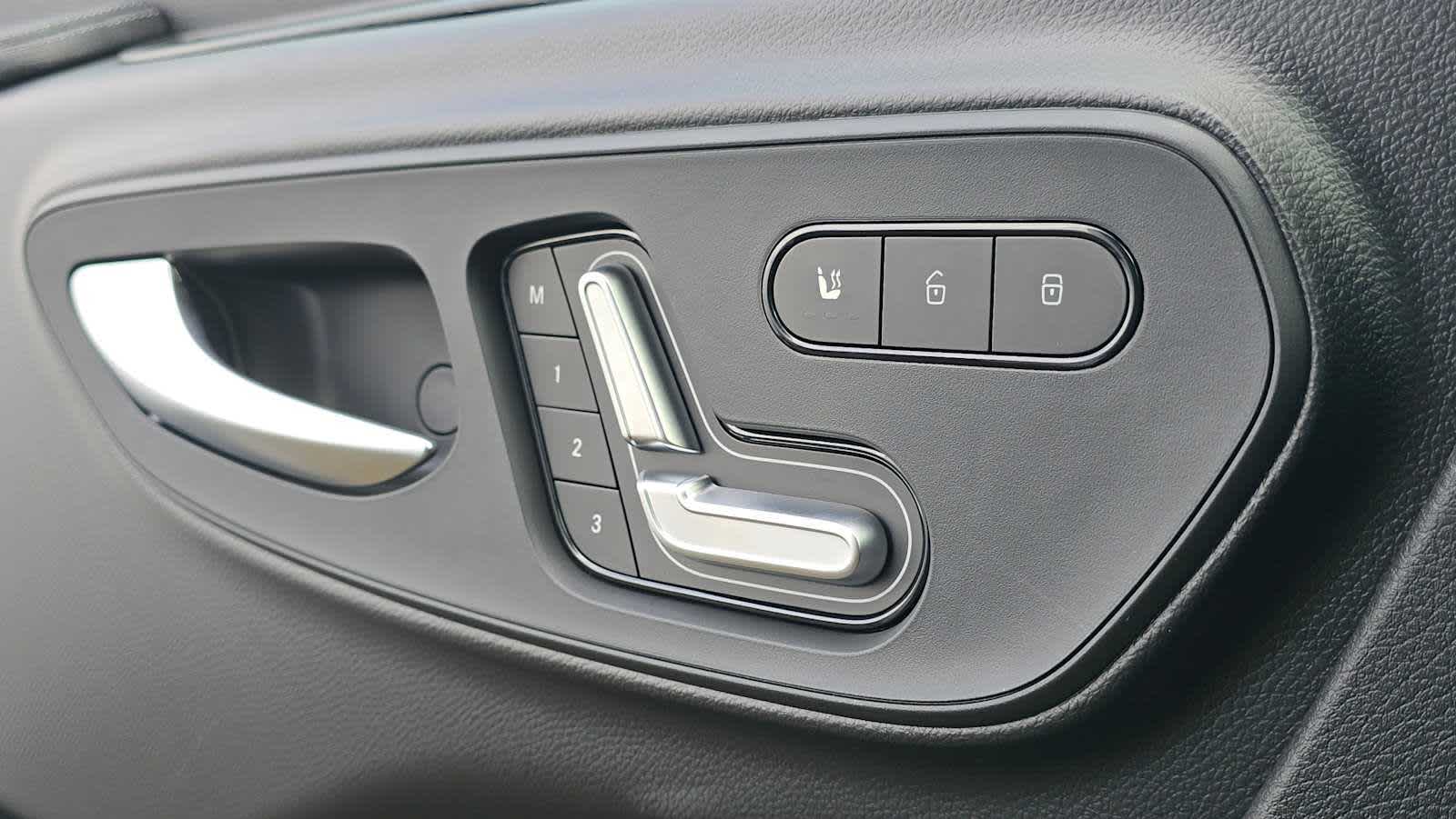 2026 Mercedes-Benz Sprinter 2500 Standard Roof I4 Diesel 144" RWD