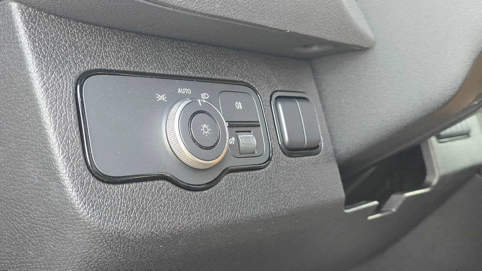 2026 Mercedes-Benz Sprinter 2500 Standard Roof I4 Diesel 144" RWD