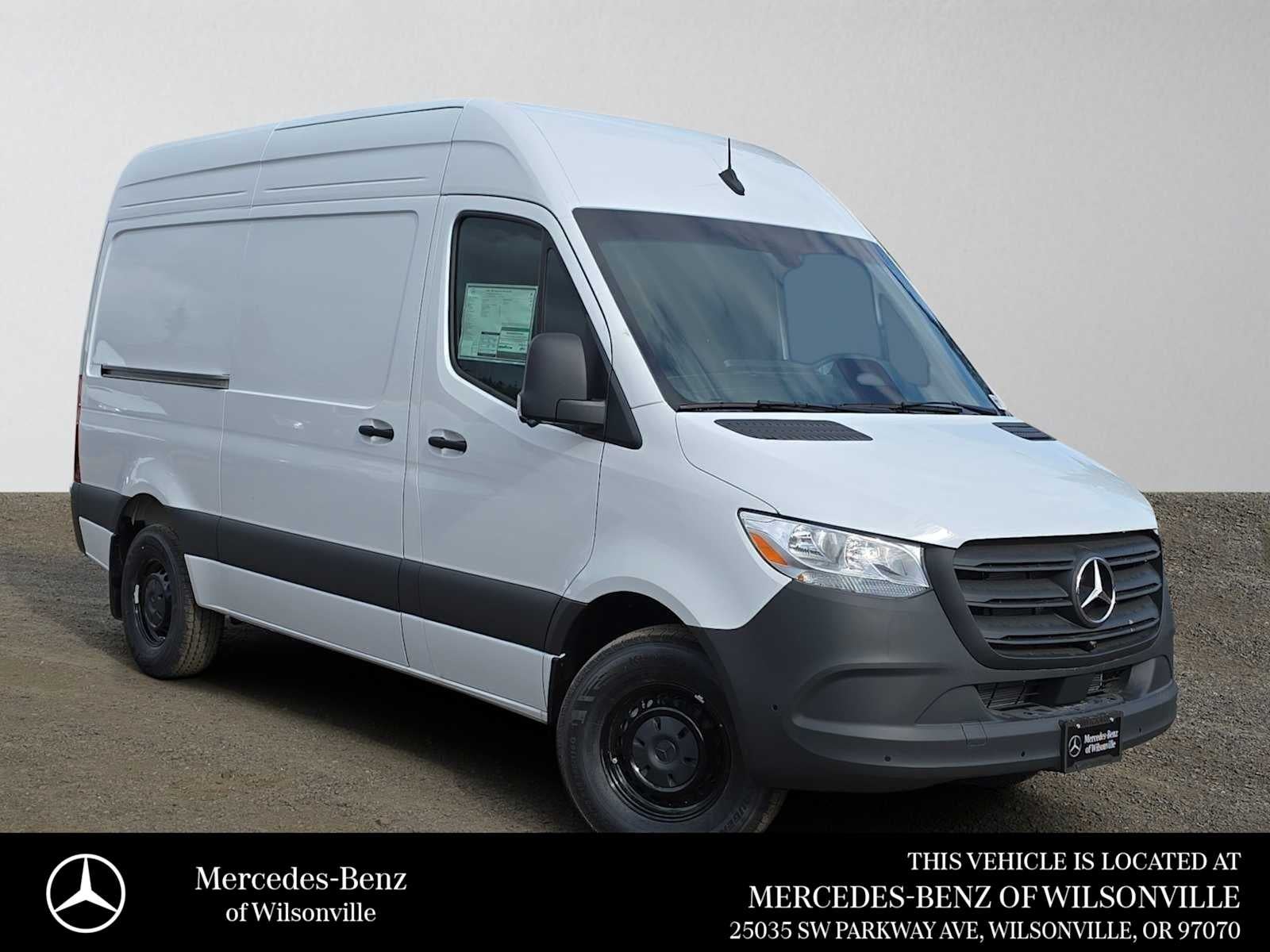 2026 Mercedes-Benz Sprinter 2500 Standard Roof I4 Diesel 144 RWD