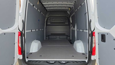 2026 Mercedes-Benz Sprinter 2500 Standard Roof I4 Diesel 144 RWD