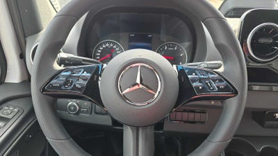 2026 Mercedes-Benz Sprinter 2500 Standard Roof I4 Diesel 144 RWD
