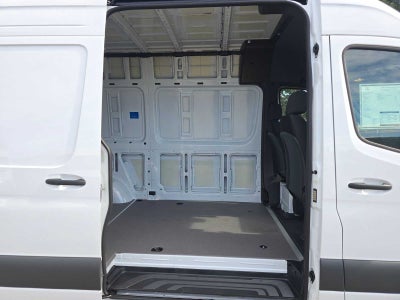 2026 Mercedes-Benz Sprinter Cargo 2500 Standard Roof I4 Diesel 144 RWD