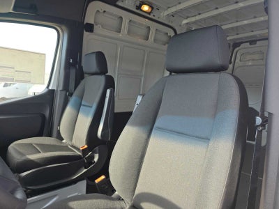 2026 Mercedes-Benz Sprinter Cargo 2500 Standard Roof I4 Diesel 144 RWD
