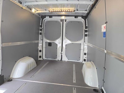 2026 Mercedes-Benz Sprinter Cargo 2500 Standard Roof I4 Diesel 144 RWD
