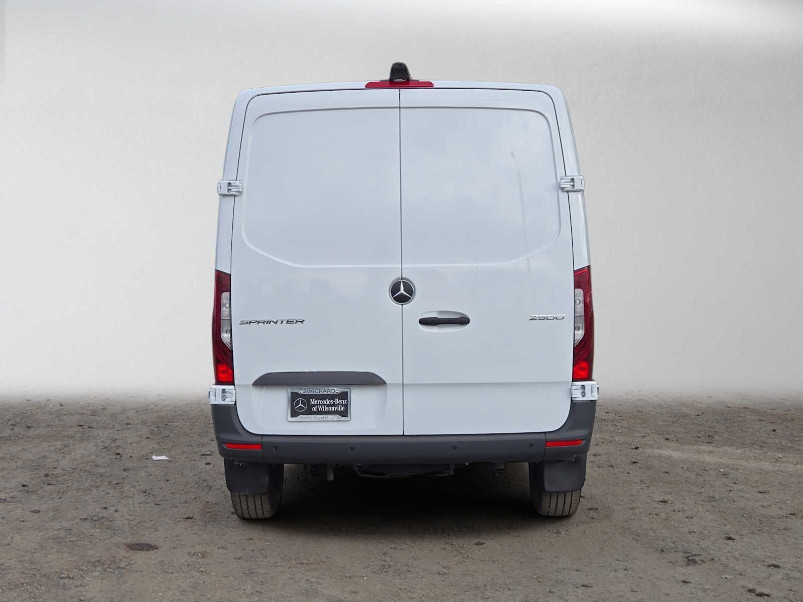 2026 Mercedes-Benz Sprinter Cargo 2500 Standard Roof I4 Diesel 144 RWD