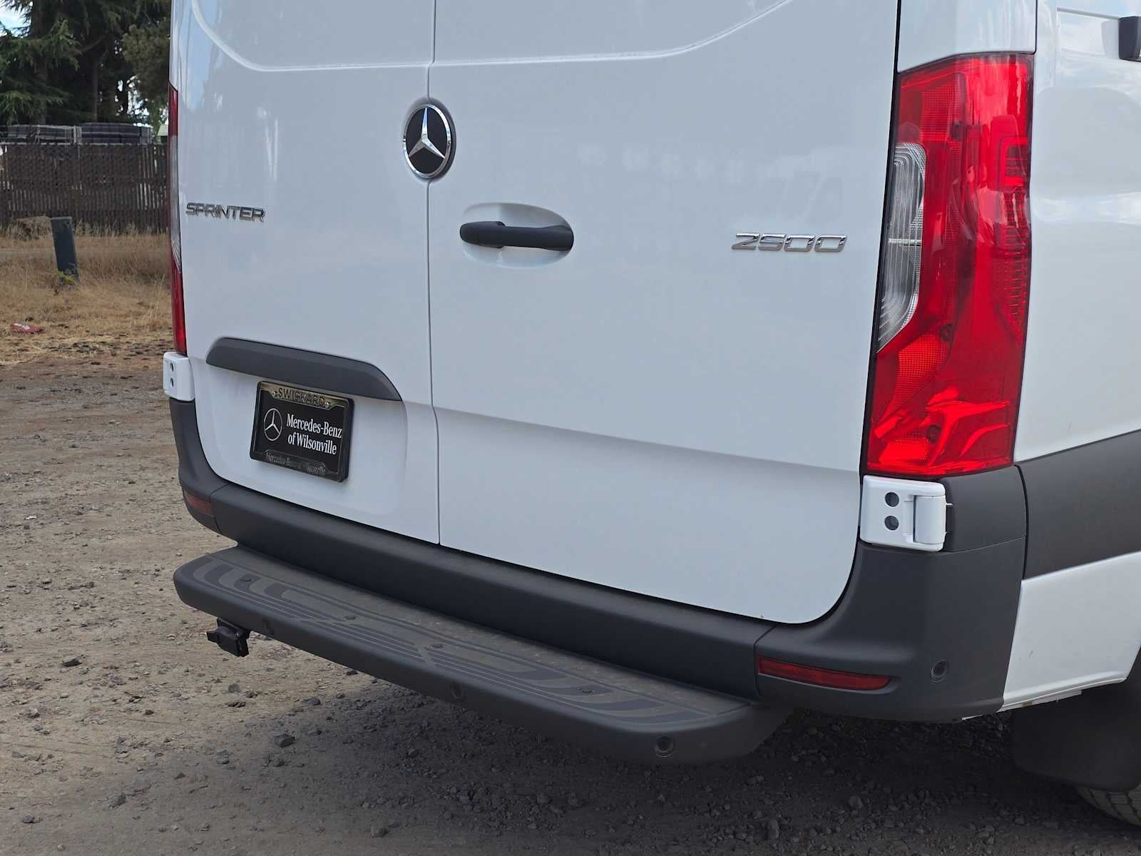 2026 Mercedes-Benz Sprinter Cargo 2500 Standard Roof I4 Diesel 144 RWD