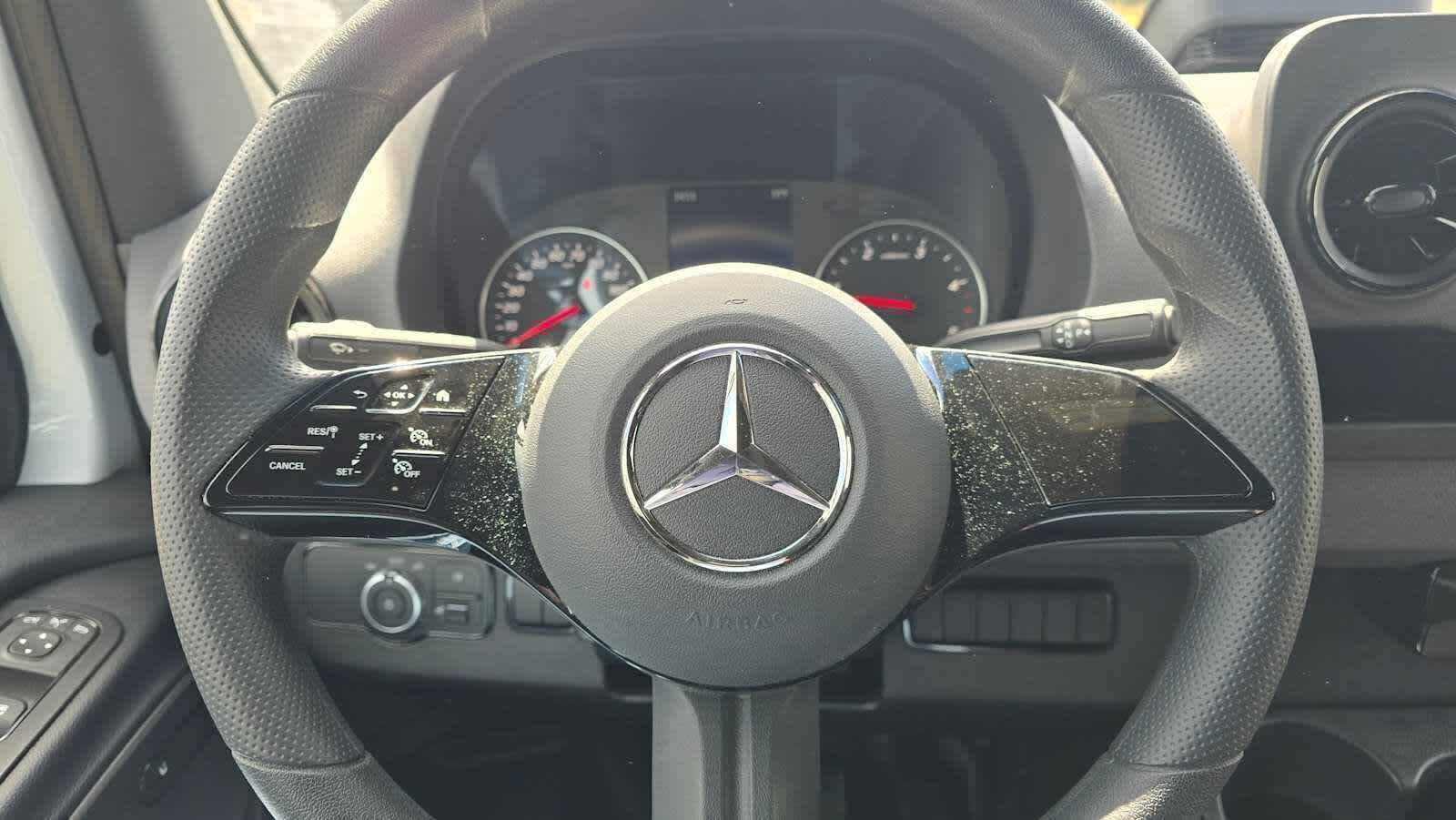 2025 Mercedes-Benz Sprinter Cargo Van 2500 Standard Roof I4 Diesel 144 RWD