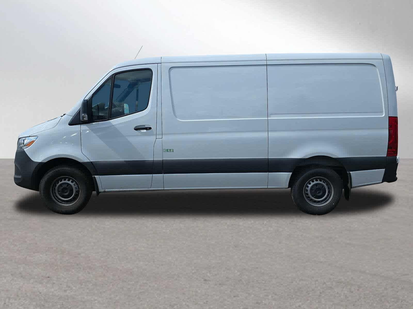 2025 Mercedes-Benz Sprinter Cargo Van 2500 Standard Roof I4 Diesel 144 RWD