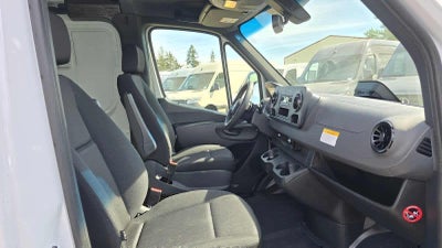 2025 Mercedes-Benz Sprinter Cargo Van 2500 Standard Roof I4 Diesel 144 RWD