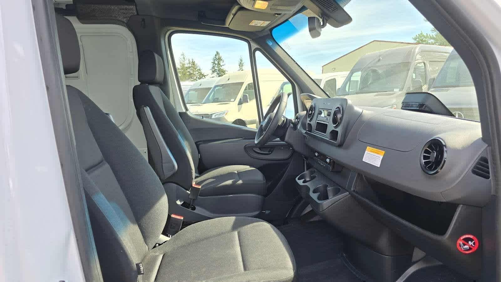 2025 Mercedes-Benz Sprinter Cargo Van 2500 Standard Roof I4 Diesel 144 RWD