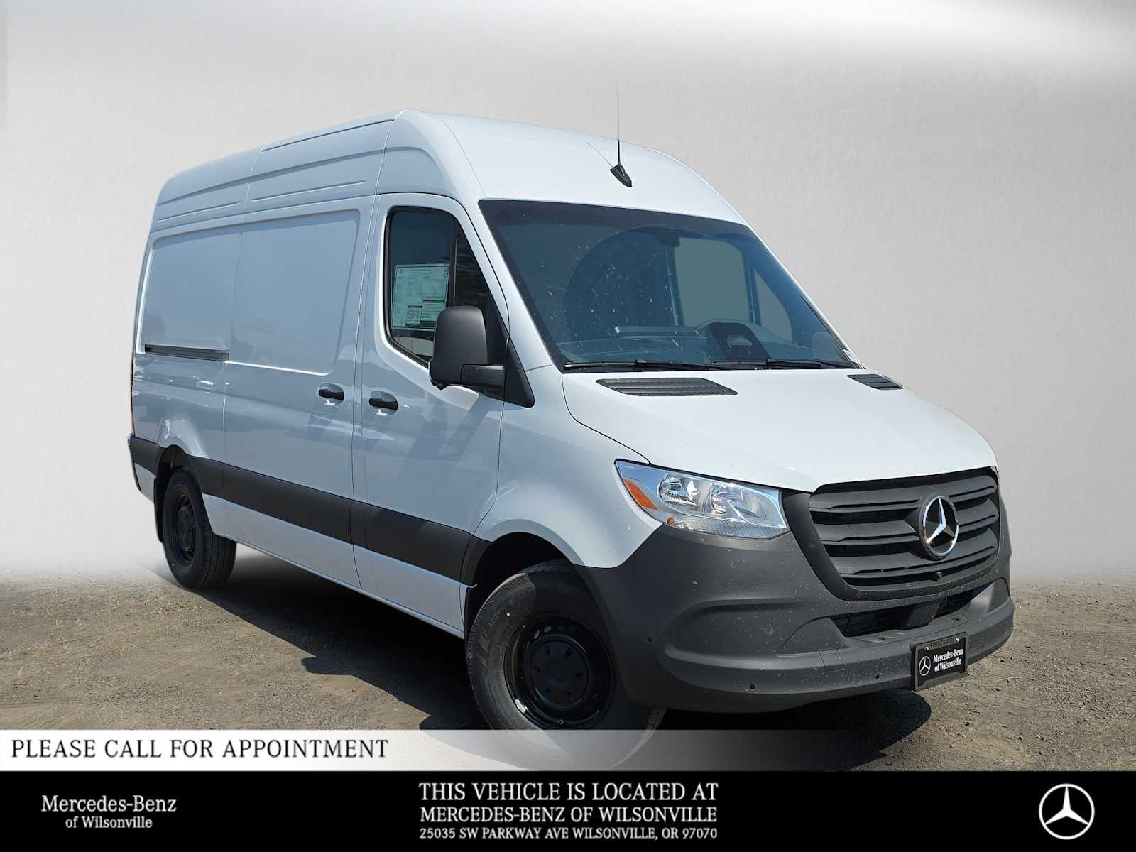 2026 Mercedes-Benz Sprinter Cargo 2500 Standard Roof I4 Diesel 144 RWD