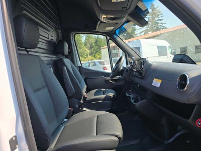 2026 Mercedes-Benz Sprinter Cargo 2500 Standard Roof I4 Diesel 144 RWD