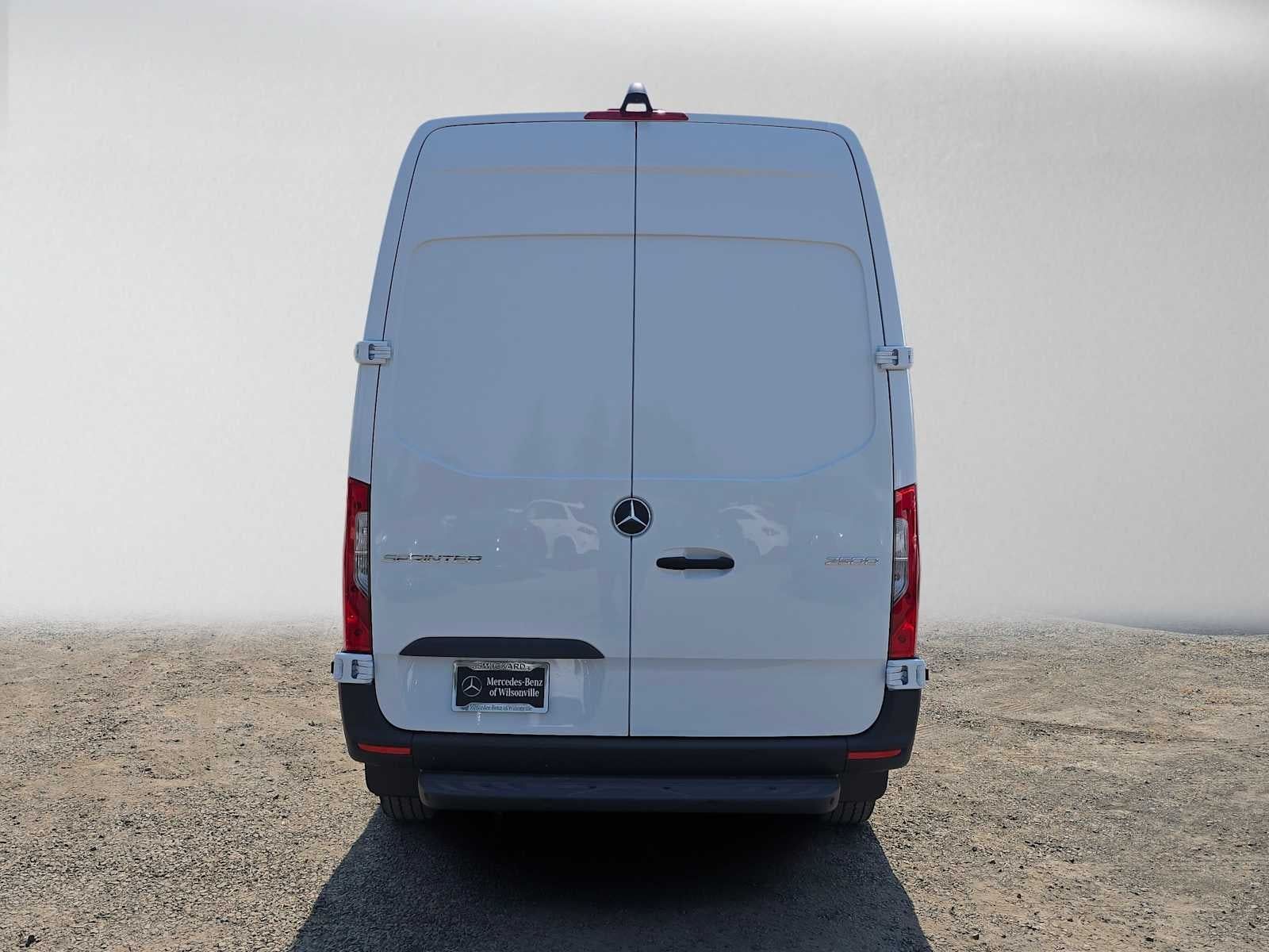 2026 Mercedes-Benz Sprinter Cargo 2500 Standard Roof I4 Diesel 144 RWD