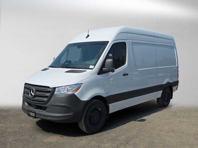 2026 Mercedes-Benz Sprinter Cargo 2500 Standard Roof I4 Diesel 144 RWD