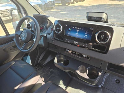 2026 Mercedes-Benz Sprinter Cargo 2500 Standard Roof I4 Diesel 144 RWD