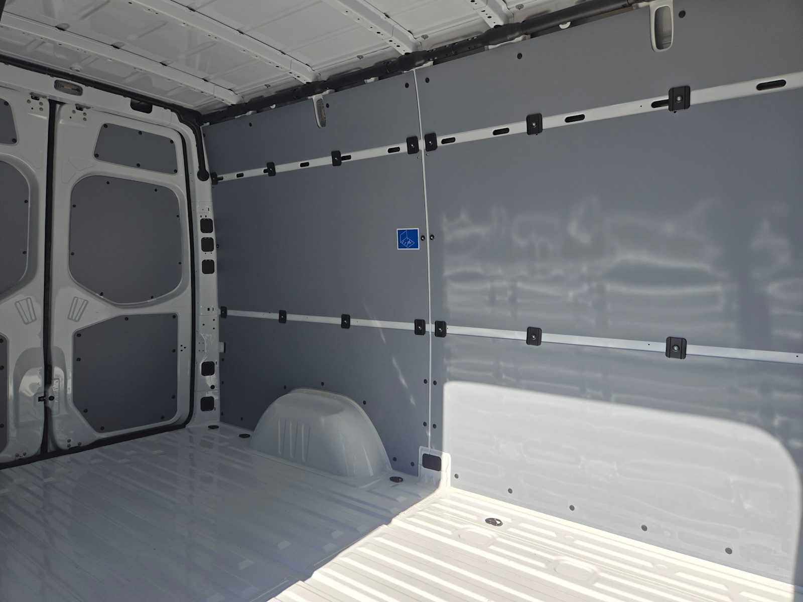 2026 Mercedes-Benz Sprinter Cargo 2500 Standard Roof I4 Diesel 144 RWD