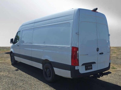 2026 Mercedes-Benz Sprinter 2500 High Roof I4 Diesel 170 RWD