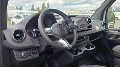 2026 Mercedes-Benz Sprinter 2500 High Roof I4 Diesel 170 RWD