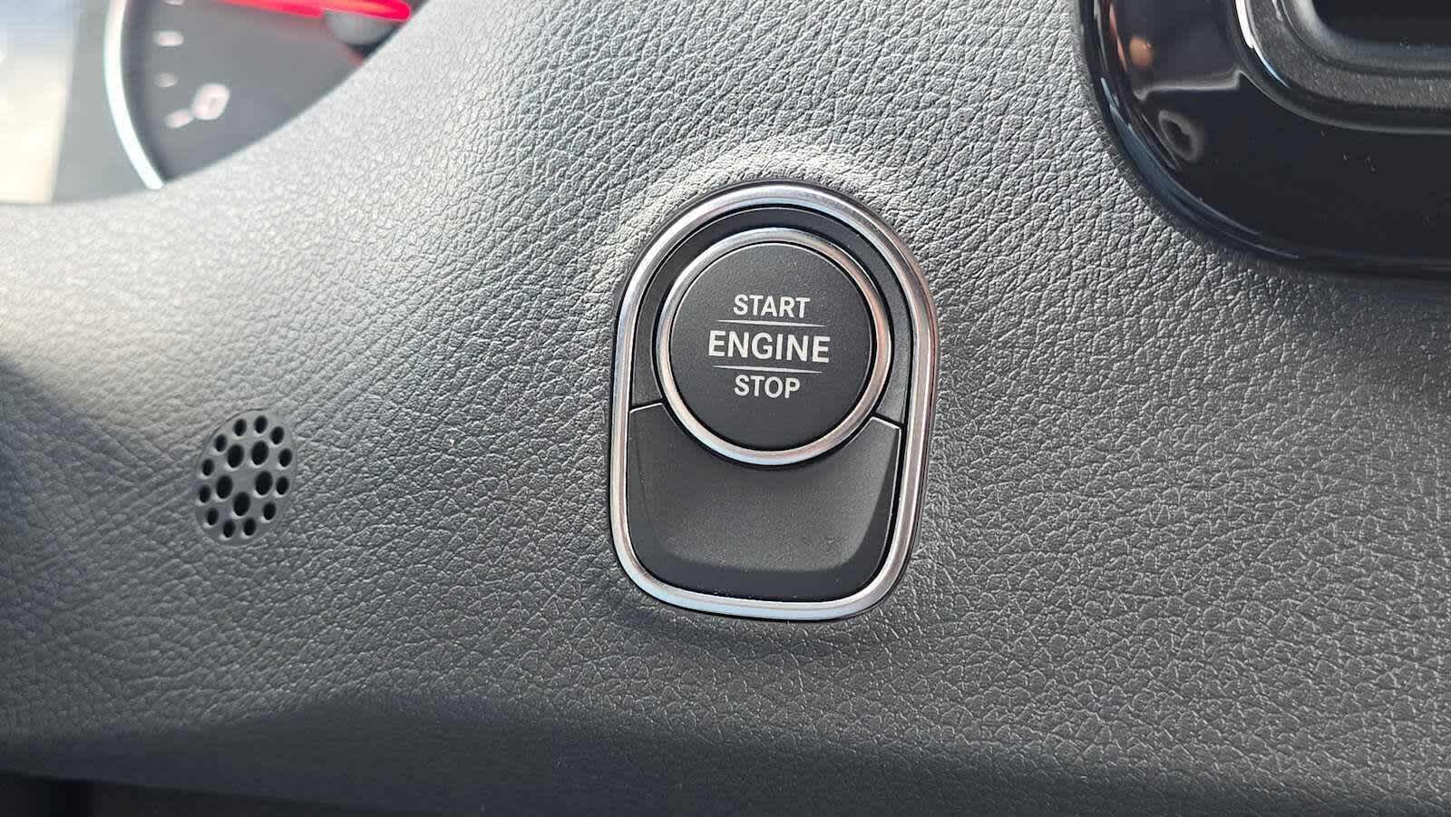 2026 Mercedes-Benz Sprinter 2500 High Roof I4 Diesel 170 RWD