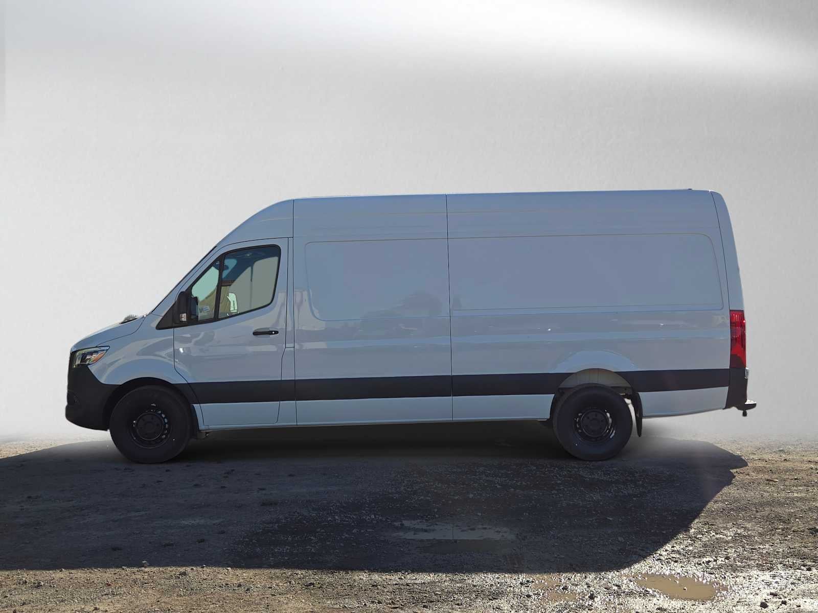 2026 Mercedes-Benz Sprinter Cargo 2500 High Roof I4 Diesel 170 RWD