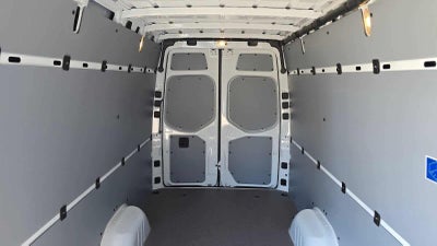 2026 Mercedes-Benz Sprinter 2500 High Roof I4 Diesel 170 RWD